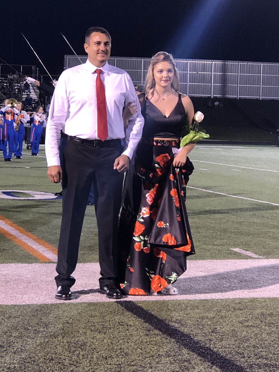 Freshman and sophomore Homecoming attendants: Kyndal, Sarah, Taneisha, Courtney 💙💫