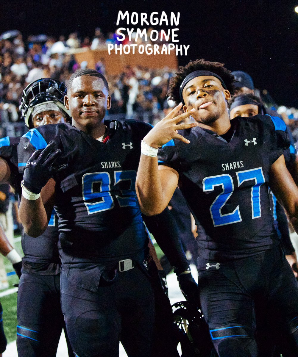 morgansymonepic's tweet photo. @SCSharkFootball 
shadow creek hs football.
9.28.18.
photos by morgan symone. https://t.co/xQZ27jKOjw