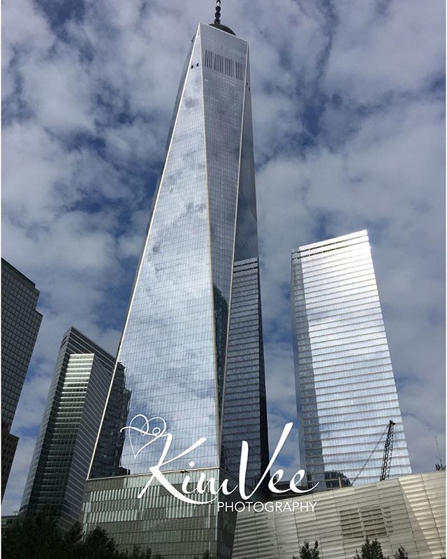 kimvoetberg's tweet photo. #OneWorldTower in #NYC. I remember #september11 like it was yesterday. Standing at the #reflectionpool where the #southtower stood, gave me chills. I’m not judging others, but it was surreal to me to see people smiling and taking #selfies. It’s okay for … https://t.co/tIjQrQjsmA https://t.co/LjIgSJBQBN