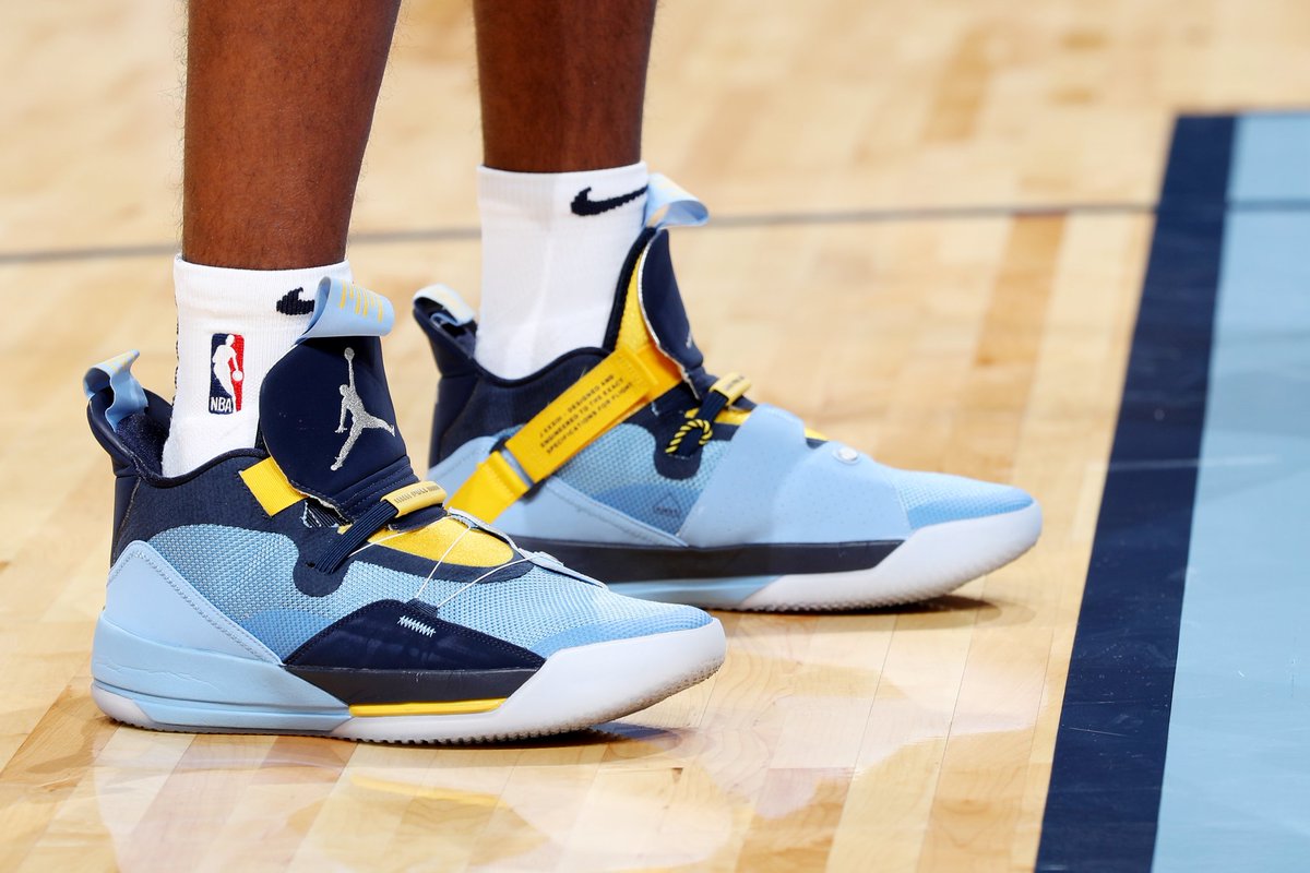 Mike Conley's Air Jordan XXXIII PE 