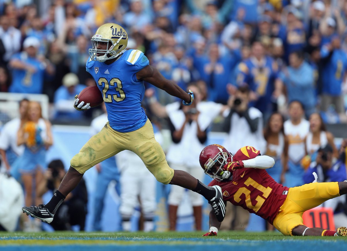 RSVP for the BFA "Blue Magic" Tailgate by emailing brett@bruinfanalliance.com or responding to this tweet!

Tailgate starts at 12pm tomorrow at BFA Island in front of Gate A!

Click the FB link for more details...
facebook.com/events/4809814…