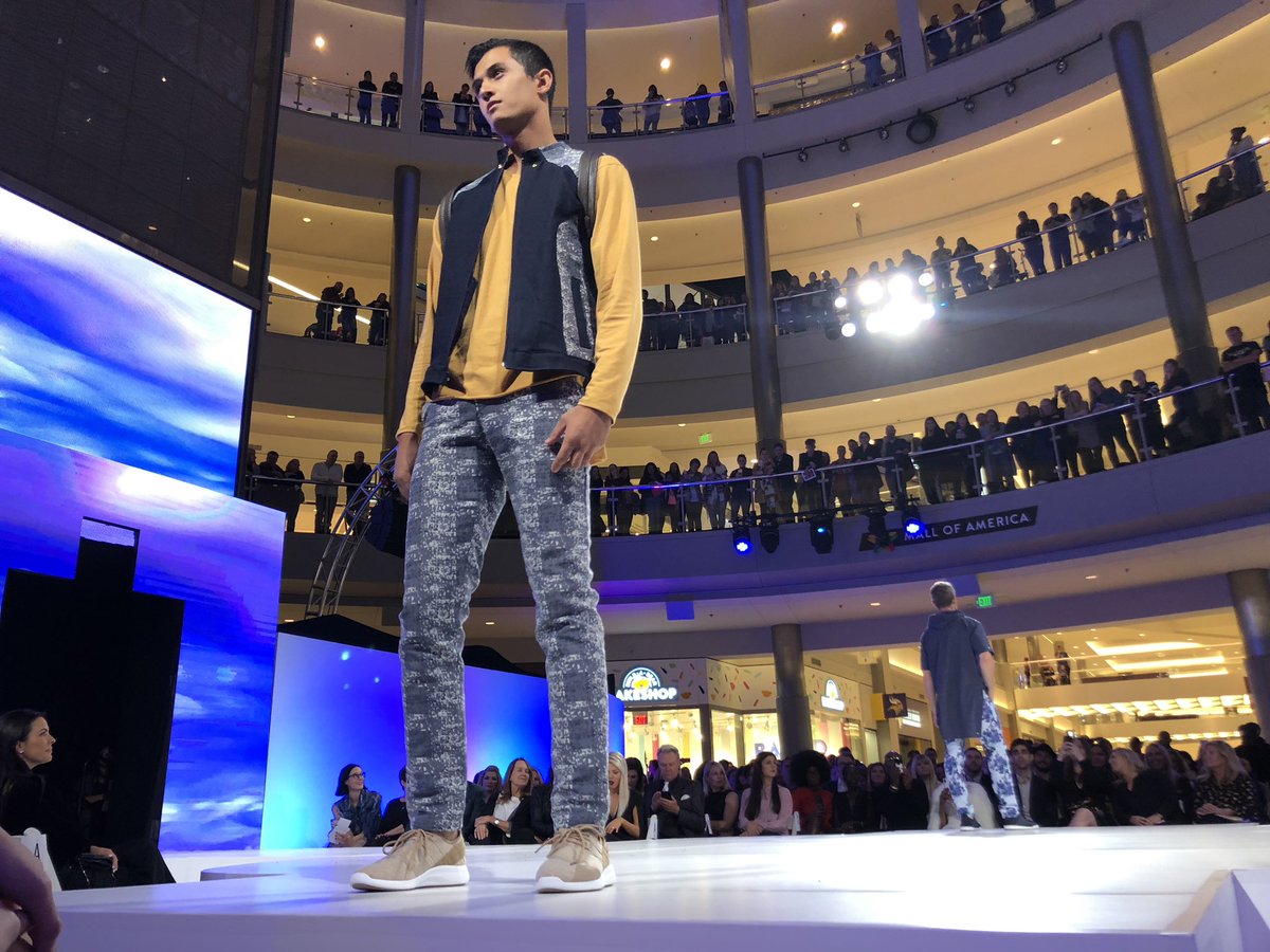 mallofamerica's tweet photo. This show is only just starting to heat up! Our third designer of the night is @JoshuaJChris from @ProjectRunway Season 9. #CuratedStyle #MOAStyle https://t.co/yTfBgM8vUt