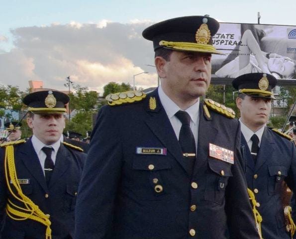 misionesonline.net on Twitter: "El comisario General José Mazur el nuevo jefe de la Policía de Misiones https://t.co/fgkpNZSTIU https://t.co/b9MZc5GV5d" / Twitter