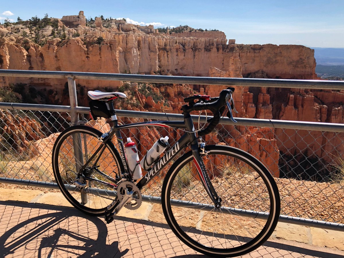 RidingDiver's tweet photo. Hey @iamspecialized, d'member that time we rode our bikes to Paria View in @BryceCanyonNPS? D'member what a great ride it was? D'member? #bikethepark #earnyourview #PedalAtMSLplus7K https://t.co/DAdcp4pxh1