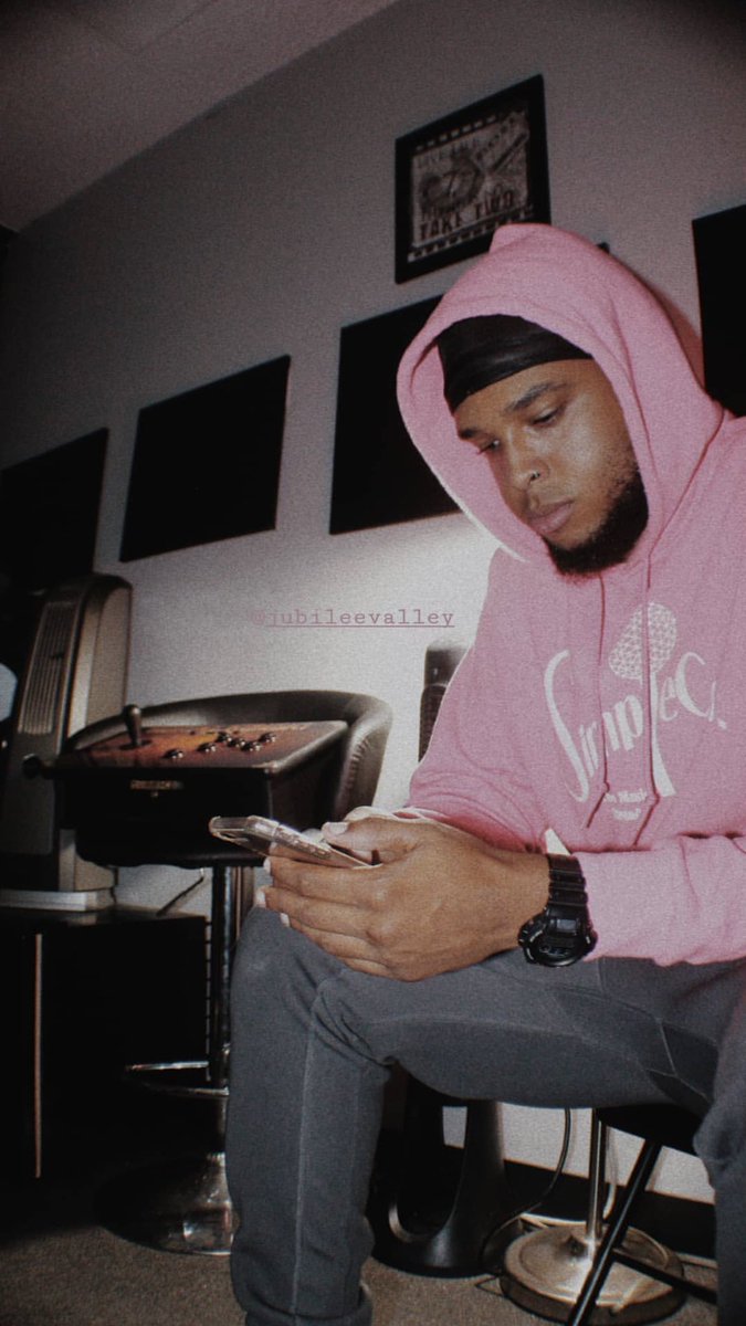 Simple__Co's tweet photo. Hoodie Szn Right?
Coming soon. 
https://t.co/pATj9eLrXw https://t.co/F5B3aQFHJJ