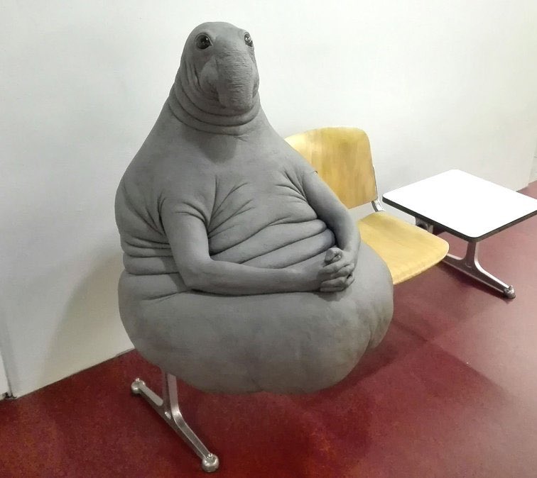 LasseHome's tweet image. dmss2018 just started! Great SEO-takeaways by @timsoulo at #dmss2018 but this waiting image is most actionable 😄 Waiting for a coffee break 🙂#dmss201