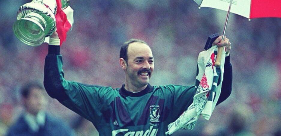 Happy 61st birthday to one of the craziest but also one of the best goalkeepers around, Bruce Grobbelaar! 