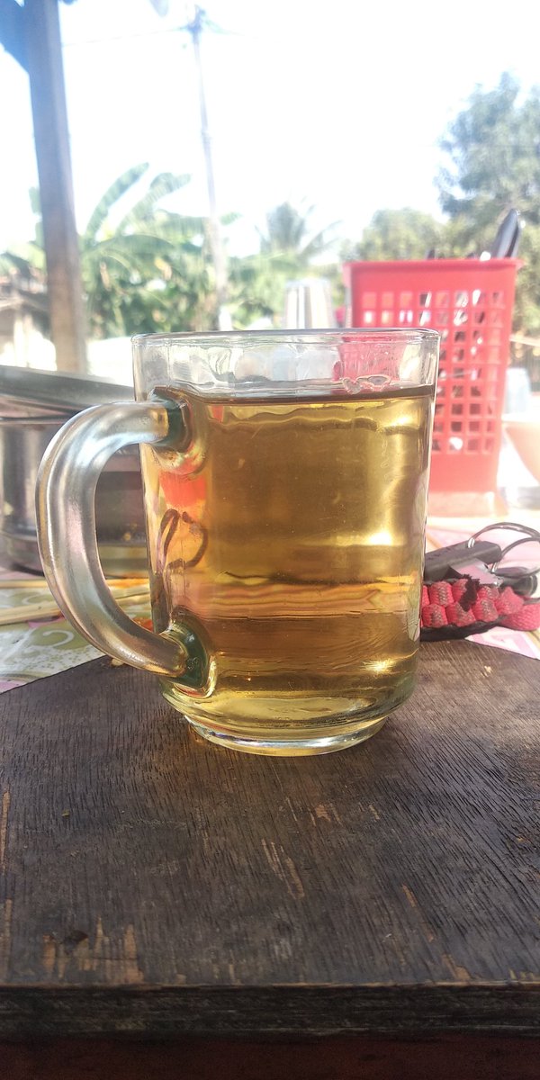 ranscellcom's tweet image. Teh hangat at Tukang Bubur Sasak Pigura.. Cukup berkeringat siang ini. Thx Kang Bubur.. Mantap