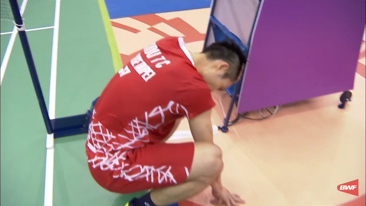 BadmintonTalk's tweet photo. 20-18 to 22-24 :( 
Sayang sekali Chou TC :(( 
#ChineseTaipeiOpenSuper300 https://t.co/JL6kqqFaPc