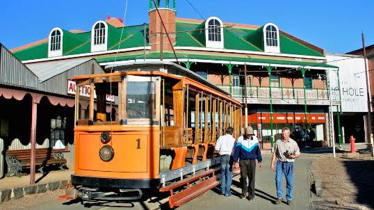 BestVisitSA's tweet photo. Board a special train and visit the Big Hole Museum in Kimberly and learn about the Whole Heritage of this amazing Hole. #exploreKimberly  #SATourism #ENG2604 https://t.co/0pDfd96ka8