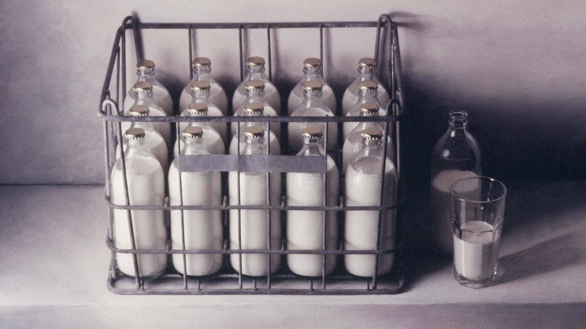 CaraSantaMaria's tweet photo. How an obscure Indiana public health official pioneered the campaign against tainted dairy products at the turn of the 20th century.

#TaintedMilk #EmbalmedMilk #PoisonSquad #Pasturization

https://t.co/Uvwl64OLt4 https://t.co/tbRLYsDrdR