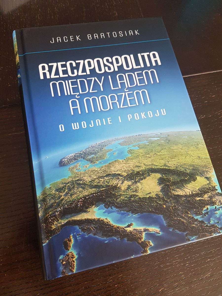 Bailiff_'s tweet photo. W końcu i ja się doczekałem, czas na długo wyczekiwana lekturę @BartosiakJacek https://t.co/TDhtd7OisZ