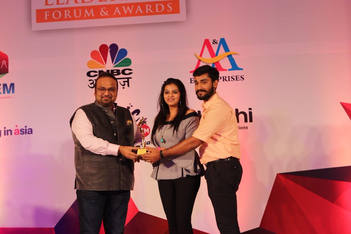 fm_tadka's tweet photo. Tadka Rj @bhaukaliladki won 2 awards at the #CNBC #ACEF award 2018 in mumbai. Won awards for best innovative social campaigns.
 
#BhaukaliLadki #RjDevangana #Awards #Mumbai #RadioJockey #FeelingProud #SocialCampaigns #JhakassMorning #FMTadka #SoundsGood https://t.co/08c9elLcXC