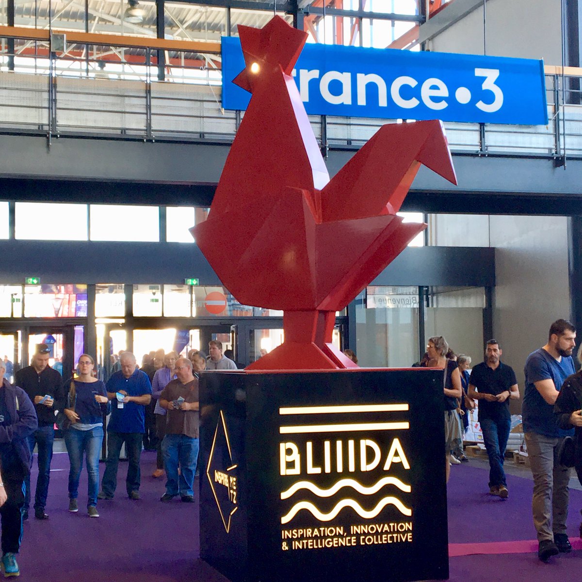 digital_level's tweet image. Ça #pulse pour Echelle Numérique présente jusqu’à 22h sur l'espace @Lorntech de Metz Métropole à la Foire Internationale de Metz. Venez découvrir nos propositions d’accompagnement à la transition numérique pour chefs entreprises et personnels. @TCRMBLIDA @GENumerique