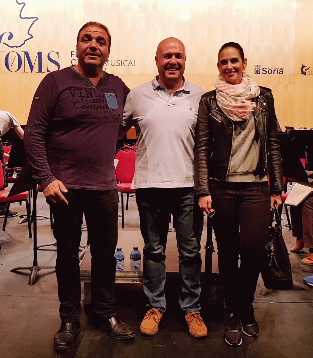 GarpeMusic's tweet photo. Último ensayo con la Banda Municipal de Soria, Núria Fergo y Felipe Garpe, para el concierto que ofreceremos  este sábado a las 20 h en Soria 
#mexicolindo #soria #fergo #garpe https://t.co/RRHLoBMGX4