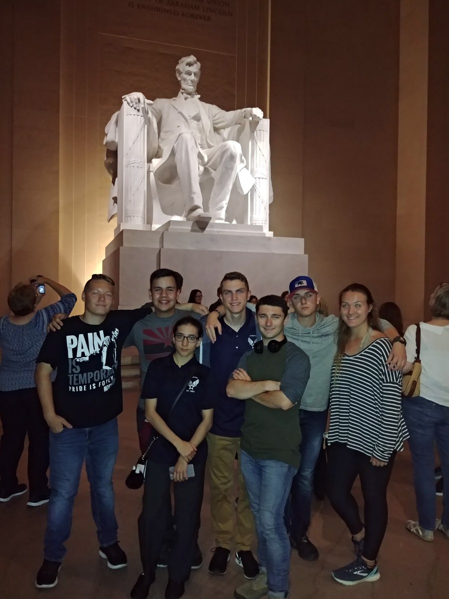 BashaJROTC's tweet photo. Just completed a great trip to DC with our AFJROTC cadet leadership team. Toured the White House, Capitol Bldg, Supreme Court, Arlington Cemetery, the Pentagon + more. Even checked out the Declaration of Independence and the Constitution at the National Archives! https://t.co/JwLRaLSSI3