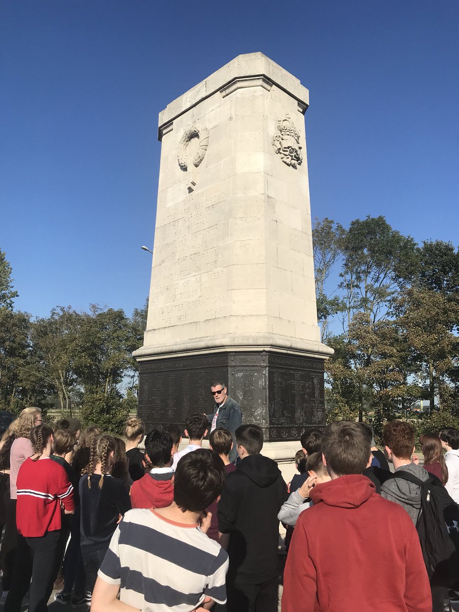 teacherdorchard's tweet photo. Day 1 - Start of our visit proper at the Albert Memorial to learn all about the ‘goose’s foot’ #Belgium2018 https://t.co/lKwf6Im853