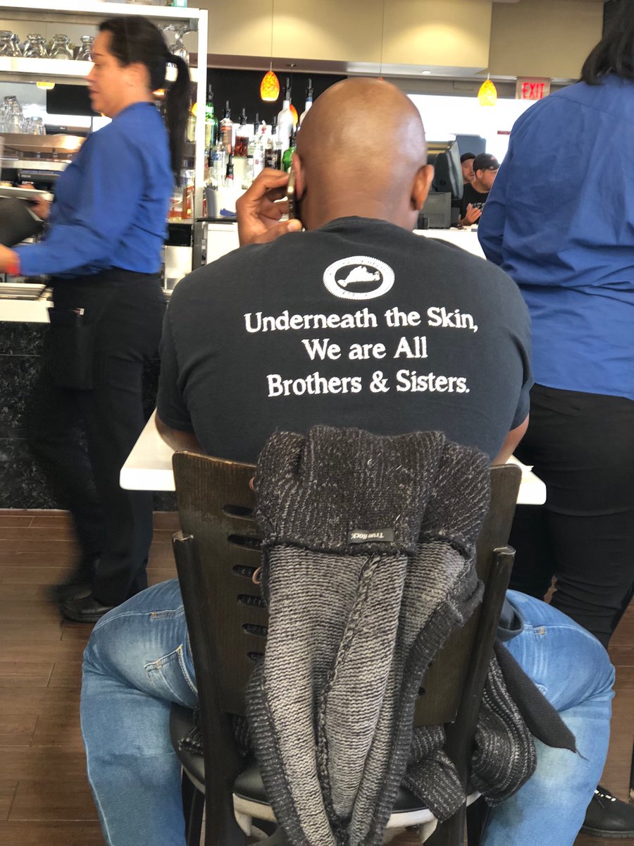 lenimiller's tweet photo. Newark airport brother https://t.co/vCehAnxvei