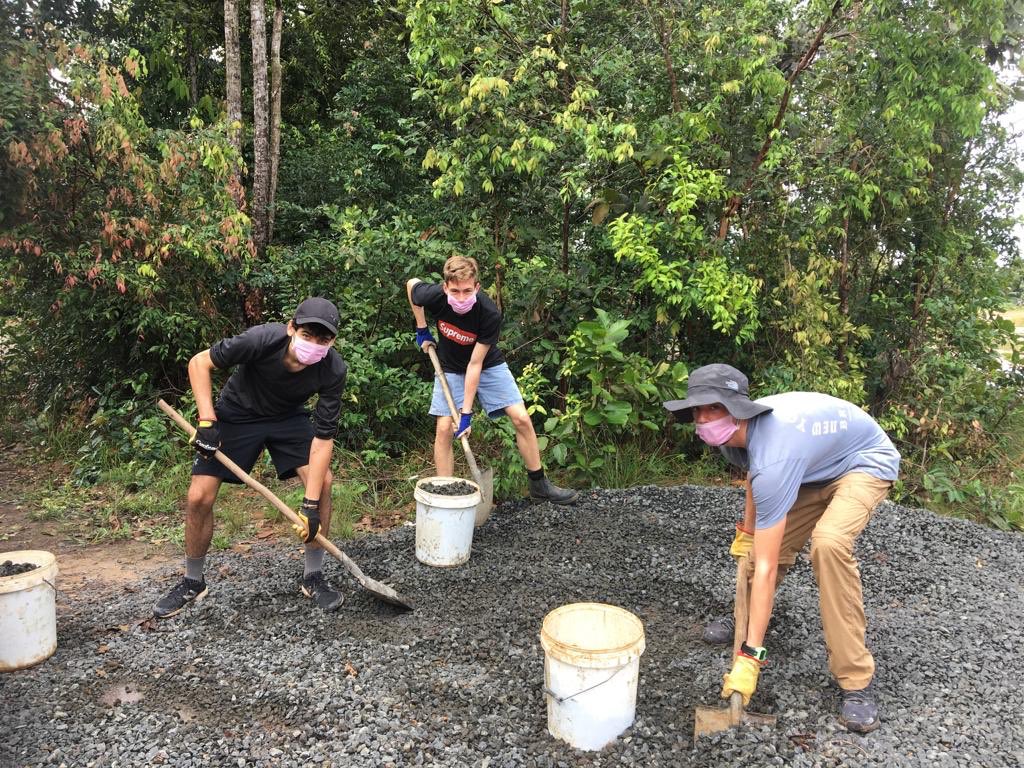 CampCambodia's tweet photo. Kids #TeamIndree make concrete pipes at camp Beng Pae #CampCambodia for building the village wells and toilets @campsintaus @CampsInt https://t.co/67lFXuQdCm
