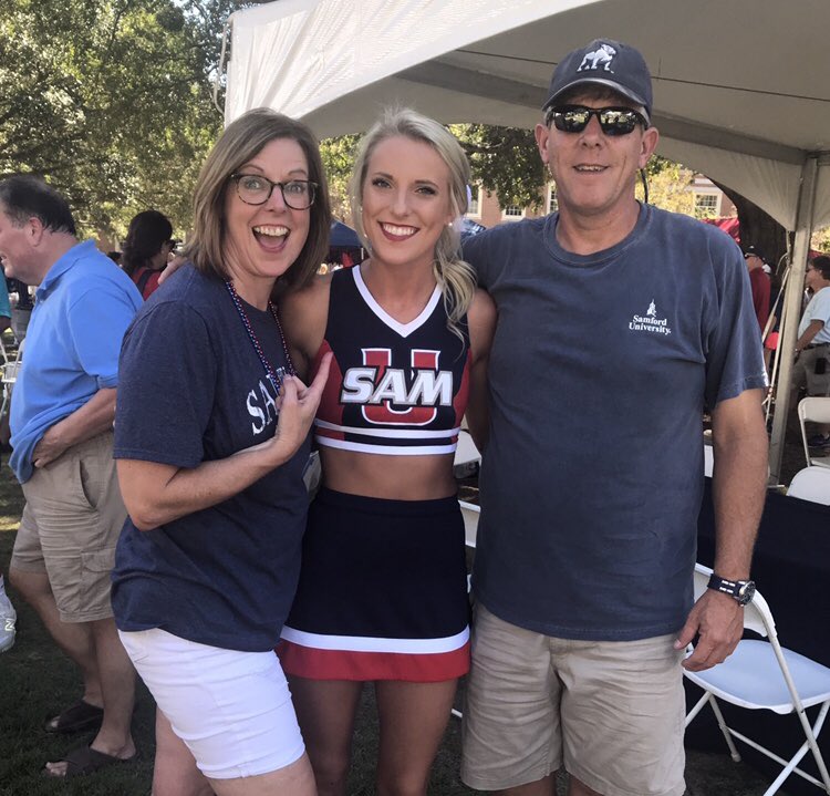 ShawnnaSim's tweet image. Cheers to 20 years!!!  Happy birthday @Mackenziesimps5 !!!!!  💕