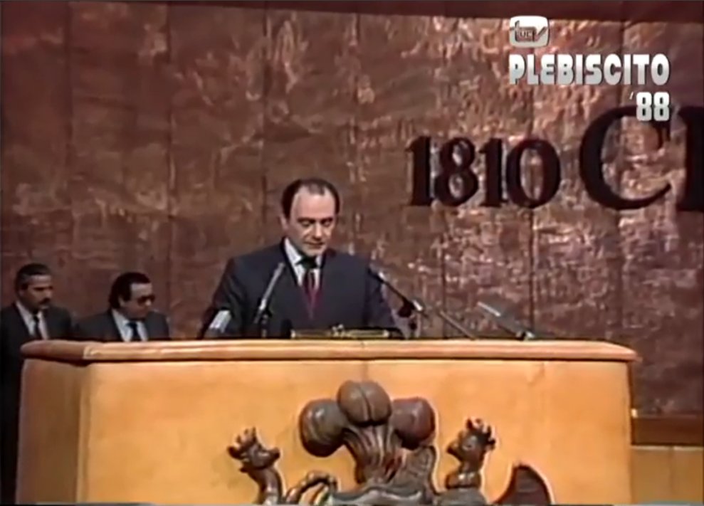Plebiscito88's tweet photo. 🔴 AHORA | Subsecretario Cardemil entrega esperado tercer cómputo del #Plebiscito88🗳️

🔸Transmisión EN VIVO » https://t.co/PBQsFmIMlw #5deOctubrede1988 https://t.co/eCKItVdUgJ