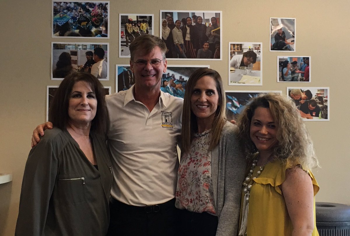 teresa_myoung's tweet photo. We spent an amazing day learning from Dr. Douglas Fisher observing relationships, instruction, &amp; structures that provide opportunities for students. @CIPL_FUSD @DFISHERSDSU https://t.co/zIpXP1UlAo