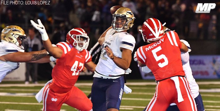 🚨 1 WEEK FROM TODAY 🚨

NO. 1 ST. JOHN BOSCO VS. NO. 2 MATER DEI

Following Friday night victories, the Trinity League rivals will meet next week as the top two teams in the country. 👀

t.maxpreps.com/2E2lTfs