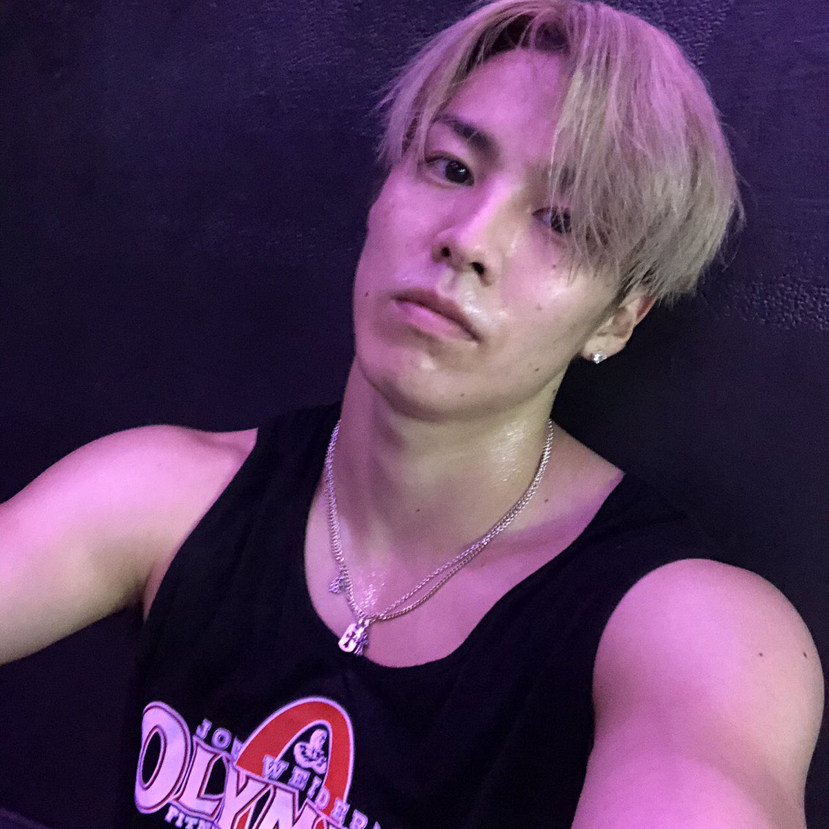 therampagefext's tweet photo. トレーニング終了。
順調に絞れてきました。
アリーナツアーで最高のパフォーマンスをする為に。

RIKU

#やましょ
#HBD
#23歳おめでと
#翔吾
#撮影クランクアップ
#お疲れ様
#rmpg https://t.co/Nr4AYC3LOE