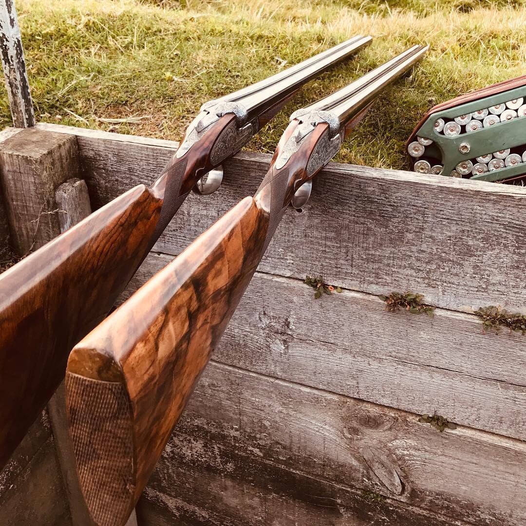 roxburgheshoot's tweet photo. Husband and wife loading team on grouse! A rare sight, but we are also pro coaches, drivers, instructors on game, Clay, Rifle &amp; much more! @roxburgheshoot @The_Roxburghe #doublegun #ladyloader #instructingonpeg @Fortis_Clothing @LindaMellor @HouseofCheviot @HarkilaUK @GamebirdsC https://t.co/nPzByHnTY9