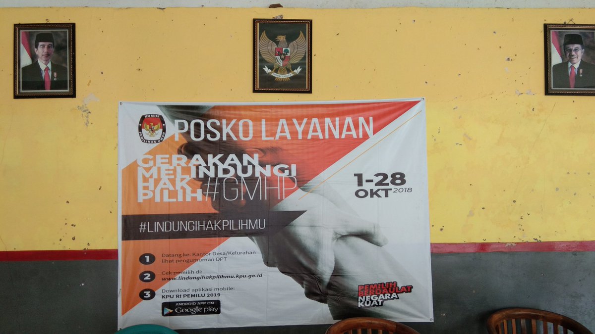 banyumudal3's tweet photo. Posko Layanan Gerakan Melindungi Hak Pilih 
Desa Banyumudal 

#GMPH https://t.co/gBBXS0FsFq