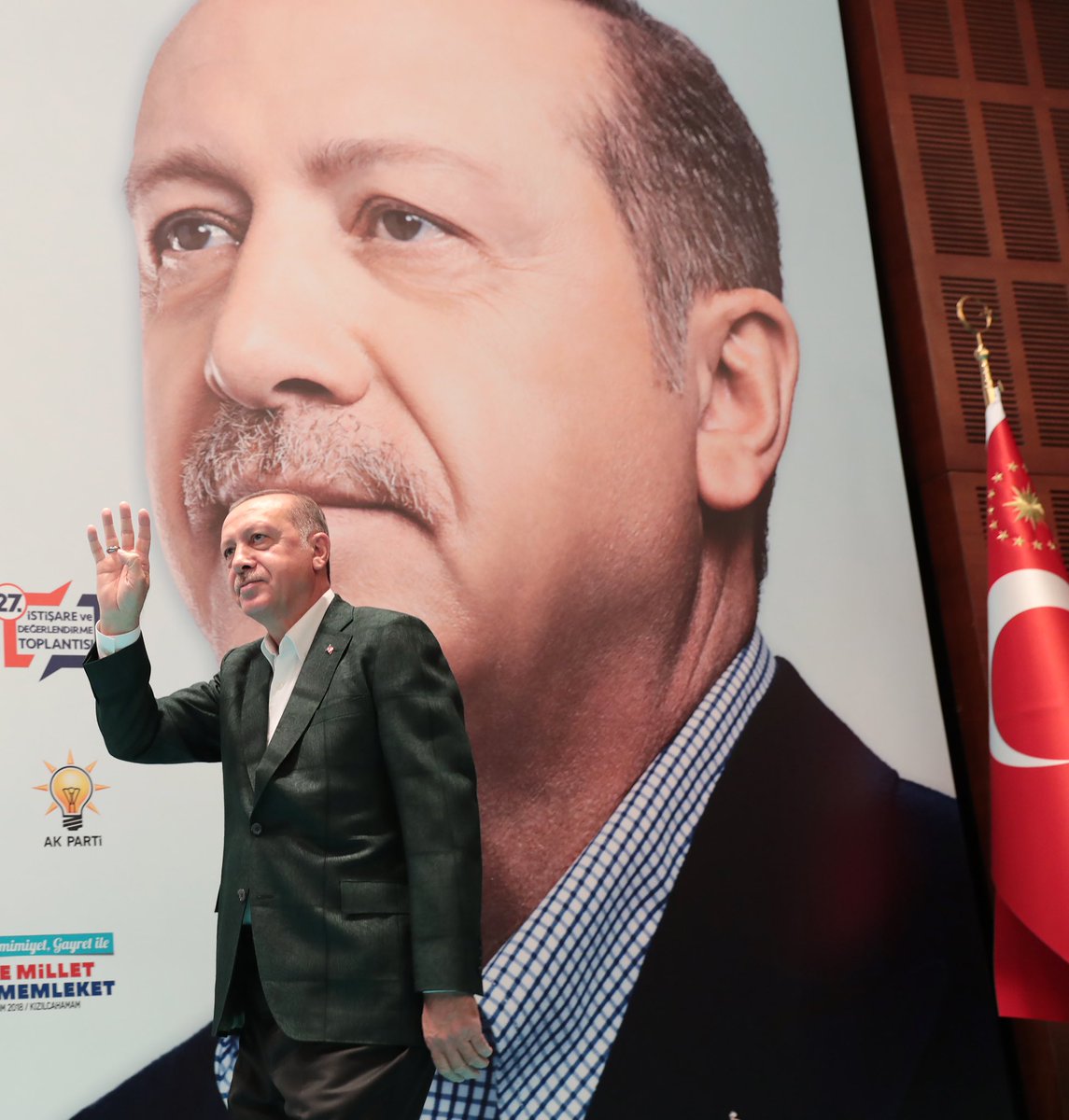 Fatih Şahin tweet media