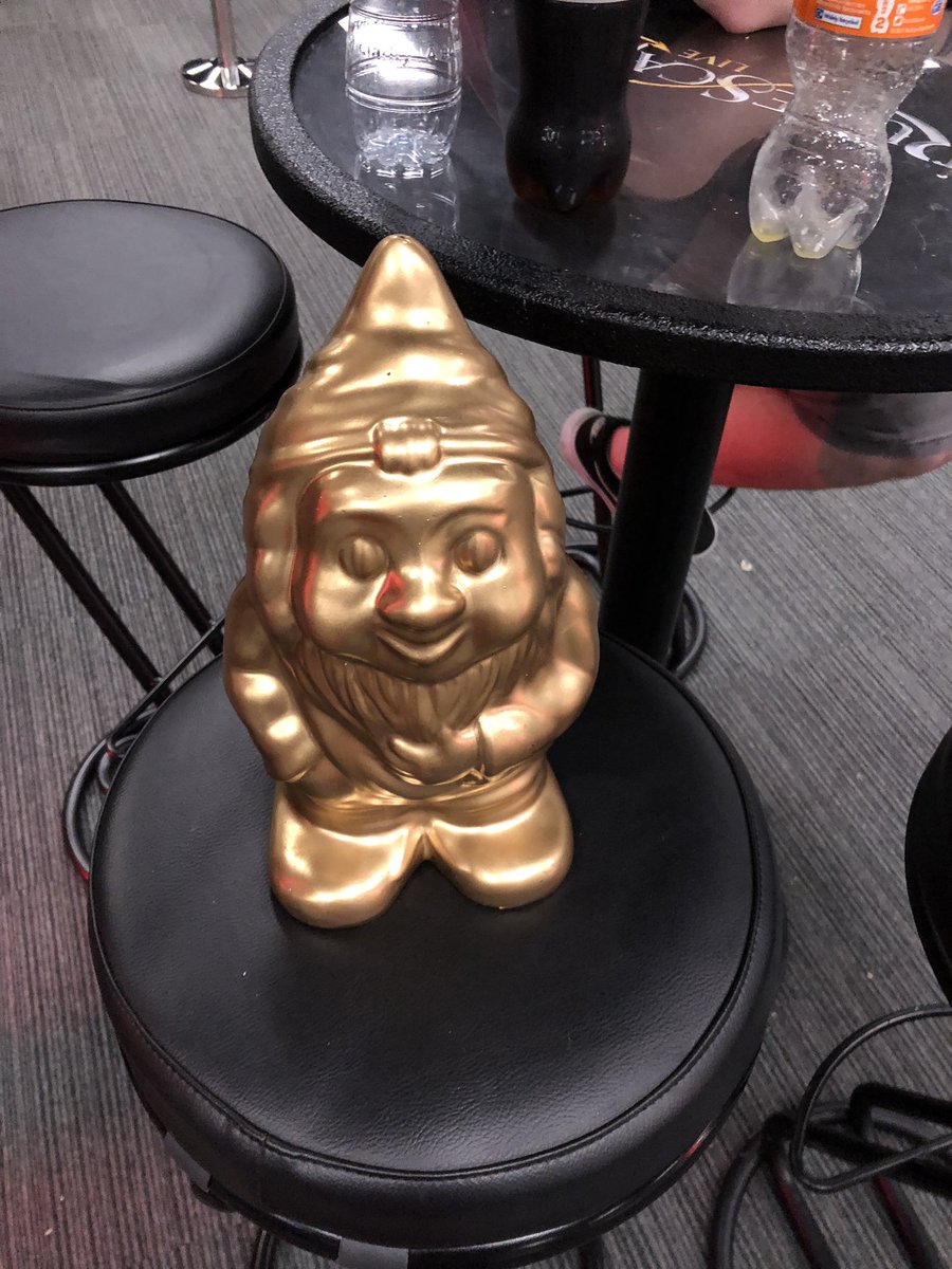 rs___e's tweet photo. First Golden Gnome winner in 2018 btw https://t.co/AQ64qijDQZ