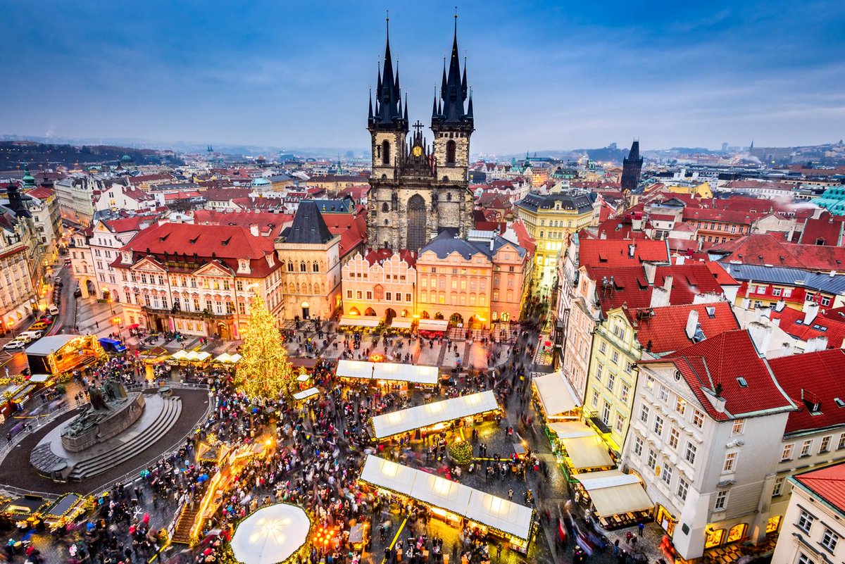 clevercurrency's tweet photo. Bag a bargain on a non-euro Christmas shopping break to Prague. We'll help with the best deals on Czech currency but leave the haggling for Christmas goodies to you! #christmasiscoming #korunas #christmasshopping https://t.co/61DXM4eHSF