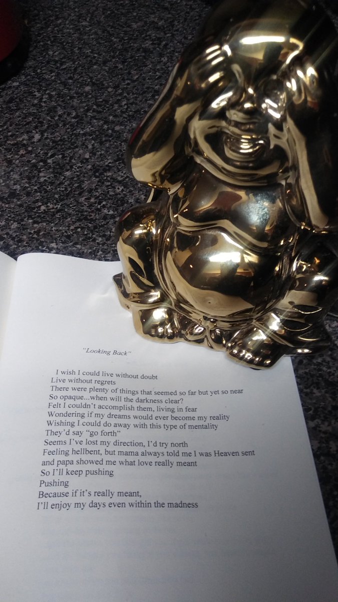 Short100's tweet image. 💥💥Silk or Satin: a compilation of poetry. 💥💥💥
Available on amazon 📖(worldwide)🌍
👉👉CLICK LINK &amp;amp; GET YOUR COPY👉👉amazon.com/gp/aw/s/ref=is…
SHARE SHARE SHARE SHARE