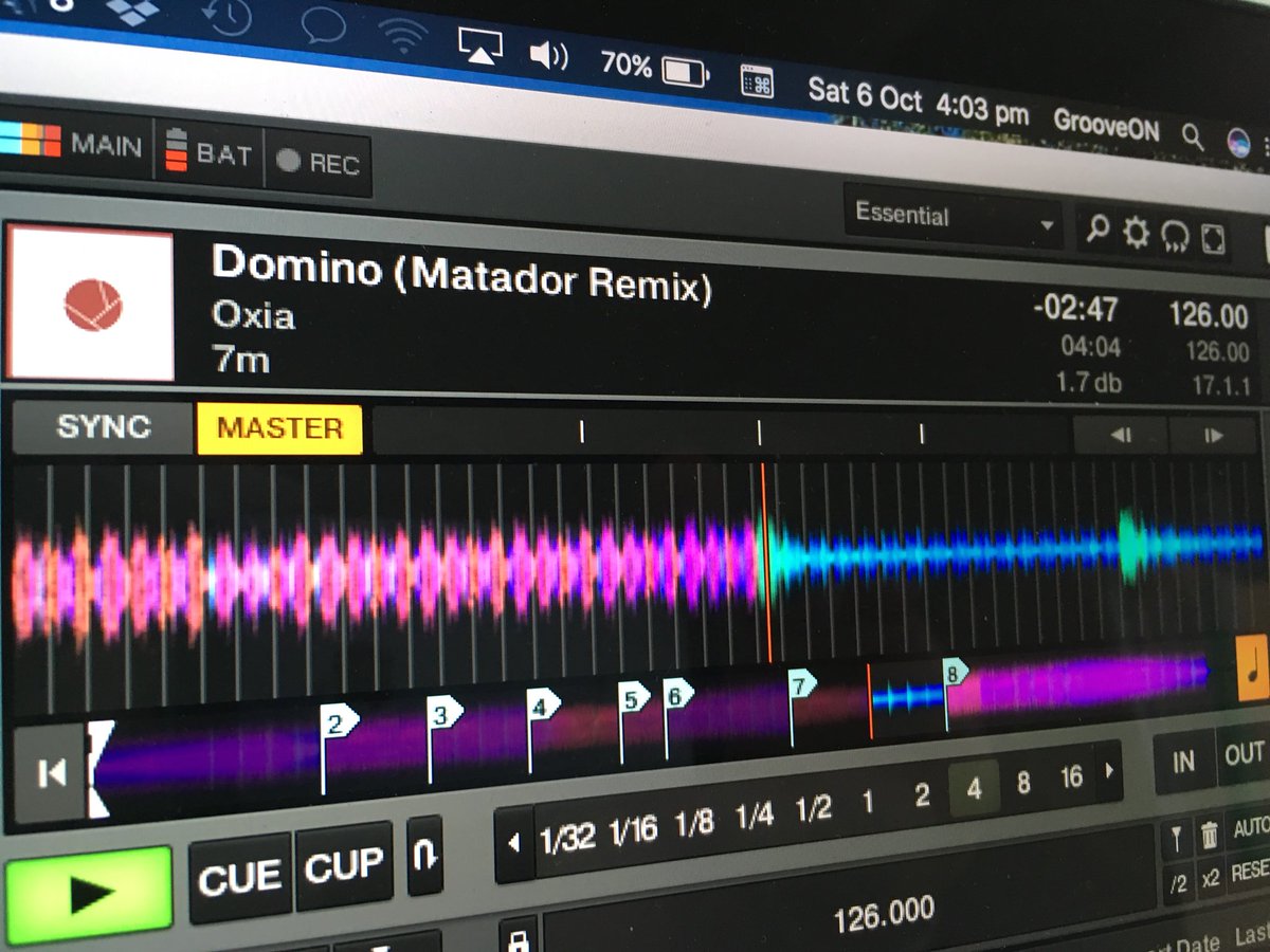 DjGrooveON's tweet photo. @OxiaMusic @DjGrooveON  @beatport 
One of my favourite track ever.. 
Thanks 👍👌 https://t.co/m1FyUc0MxH