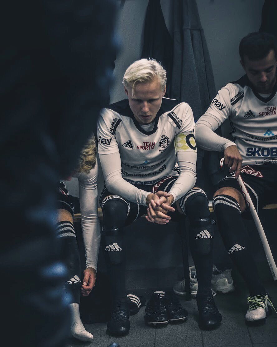 Fullt fokus, klockan 14 gästar Södertälje FK Idrottsparken. Fri entré, varmt välkomna! #tillsammans ⚪️⚫️