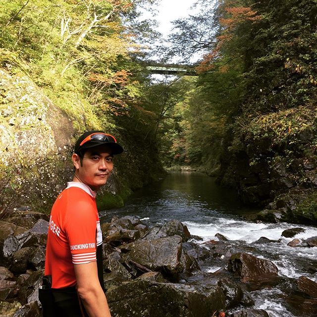 Nut_Kun's tweet photo. ถ้าหากเหนื่อยล้า จงเดินเข้าป่า #DuckingTiger #Cycling #BoxMatch #Japan #Miyagi #Akiu https://t.co/wWcfUhJAIR https://t.co/QI6XylHSYk