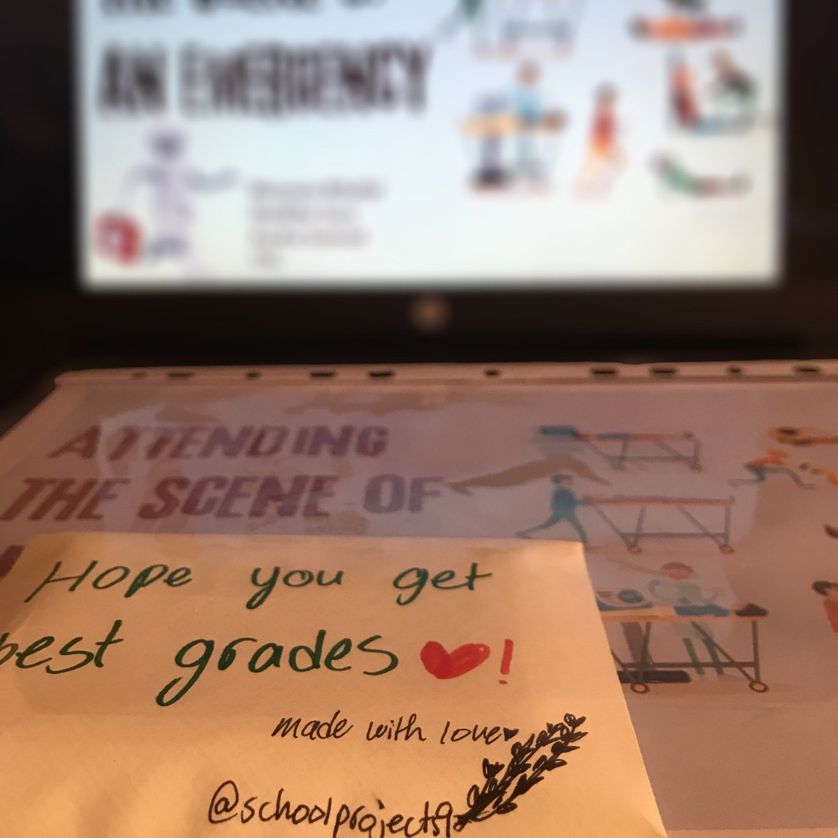 schoolprojects9's tweet photo. وما توفيقي الا بالله💕🌿 
Done💖 https://t.co/1i7gWU4Egs