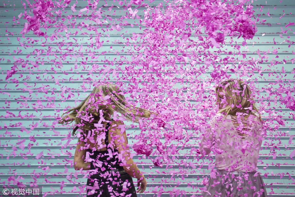 CGTNOfficial's tweet photo. Supercandy Pop-Up Museum in Cologne, Germany, features 20 installations in vibrant colors designed for taking selfies https://t.co/YnW8tbJ28Y
