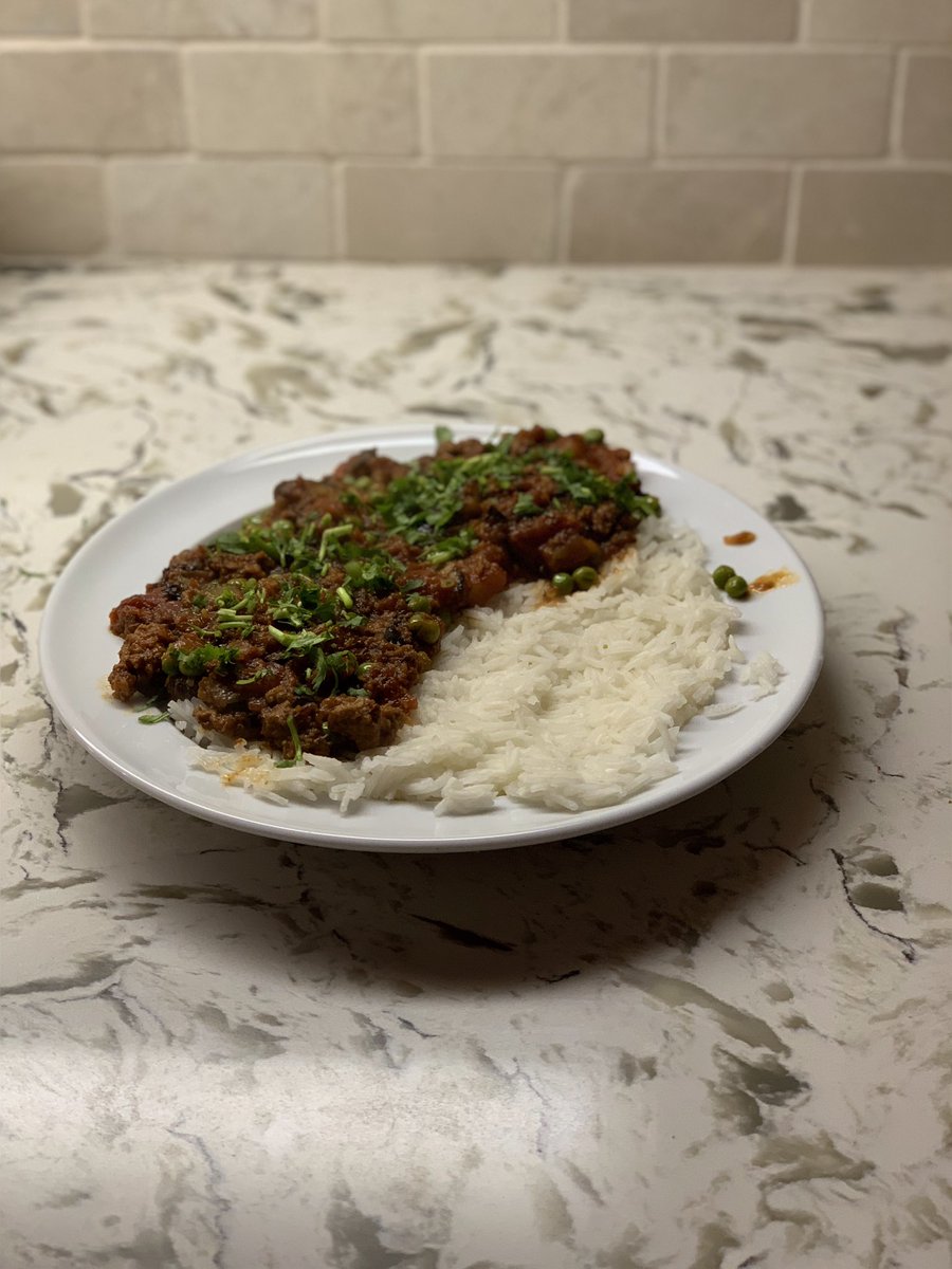BrandonC_Waller's tweet photo. On tonight’s episode of #CookingWithDrunkBrandon; Lamb Curry with Basmati Rice!! #ChefBrandon https://t.co/AXhCIyiXMH
