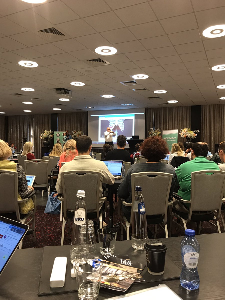 DrEddyClinic's tweet photo. RT @lawlorclinic: Pavel Kolar opening up Day 2 of the #MovementCongress 

Introduction to Dynamic Neuromuscular Stabilization 

#McGillMethod #DynamicNeuromuscularStabilization #FunctionalMedicine #Rehab #Chiropractic #MovementCongress https://t.co/DiaTUv0zvV