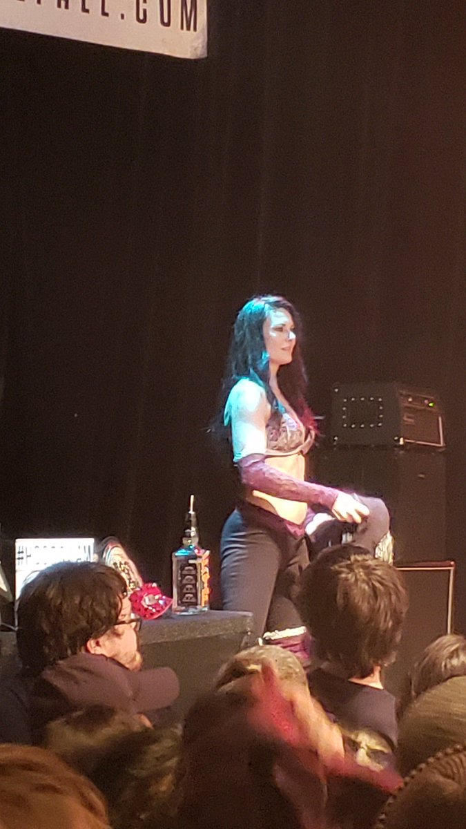 FanFisher1's tweet photo. Entry #17 is Lady K! #HOODSLAM #ftf9 @katarinasinfamy https://t.co/JCka9dSoEv