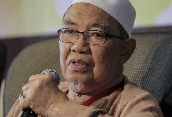 501Awani's tweet photo. #AWANInews #AWANI745
Kalau tak boleh tegah maksiat, tak perlulah ada undang-undang - Mufti Perak
https://t.co/uRxziWM5OL https://t.co/ynQJxxA82y
