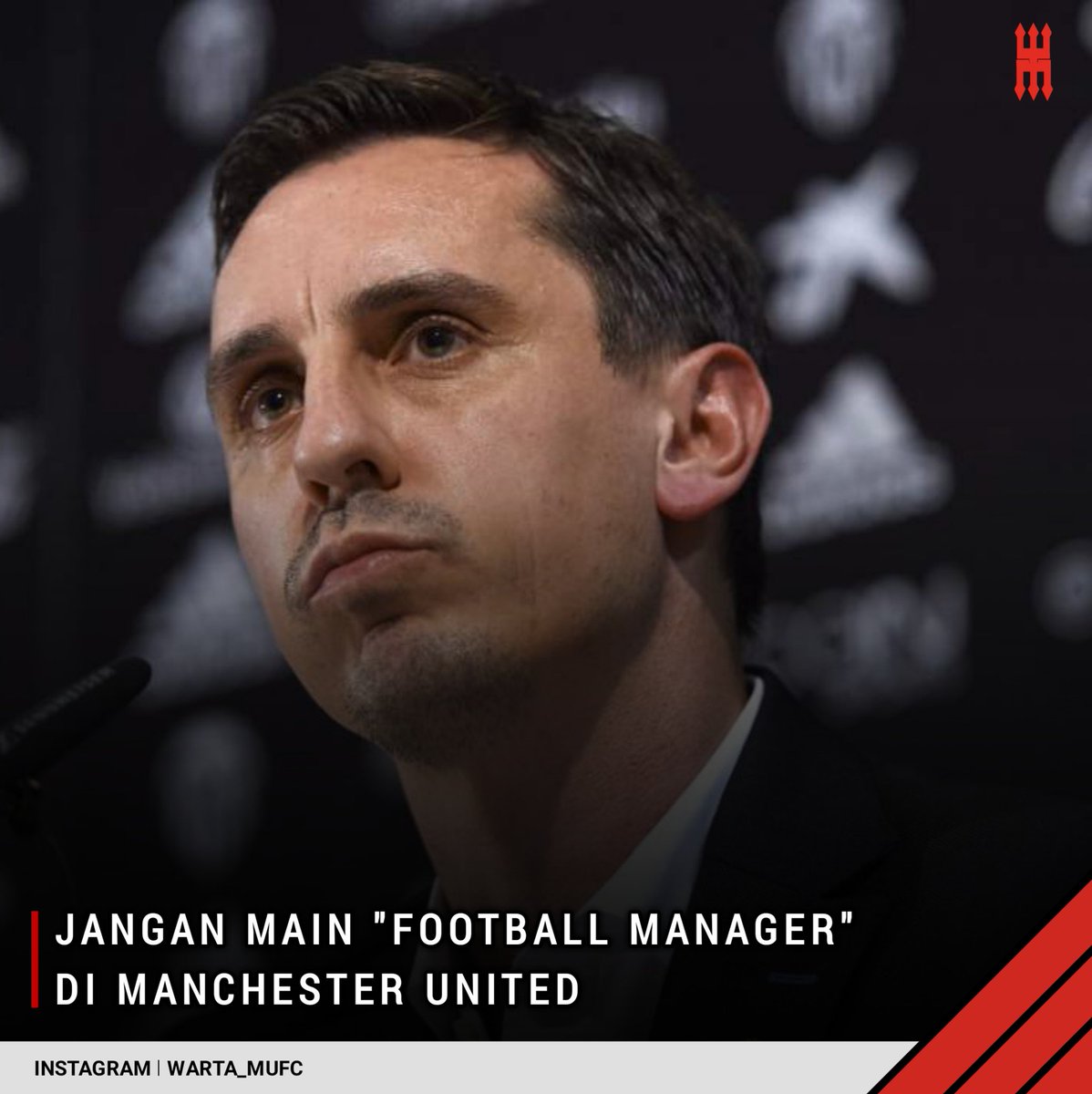 utdpath's tweet photo. Legenda Manchester United Gary Neville menganggap Jose Mourinho hanya bermain Football Manager di Manchester United
ㅤ
"Anda bermain Football Manager dengan klub terbesar didunia. Hentikan itu" - GNev mengkritik Mourinho https://t.co/AOosZQ2a9v