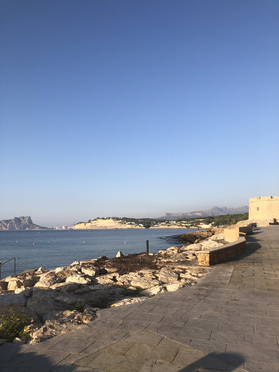 Bon jour!!!!! Día espectacular #gourmetRace #Moraira #Costablanca #sailinglife