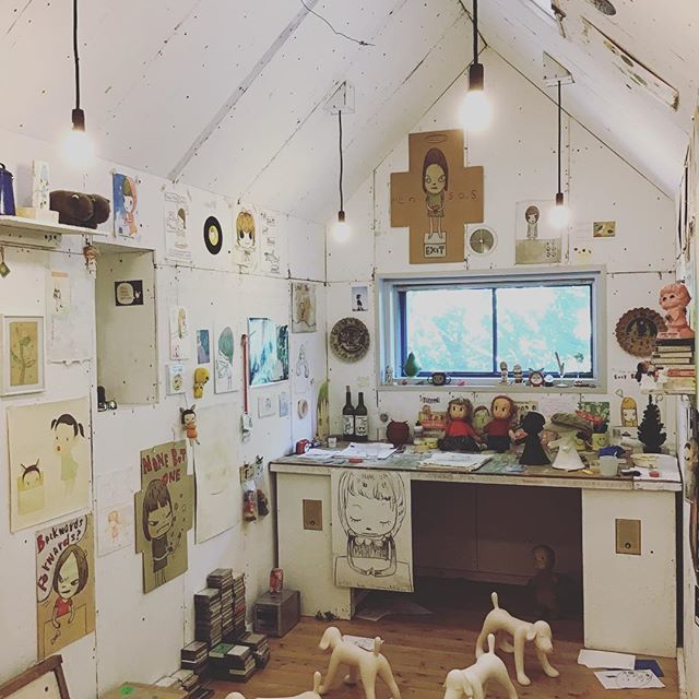 常設作品 #奈良美智「My Drawing Room 」(2004-)は、2階の一番奥に