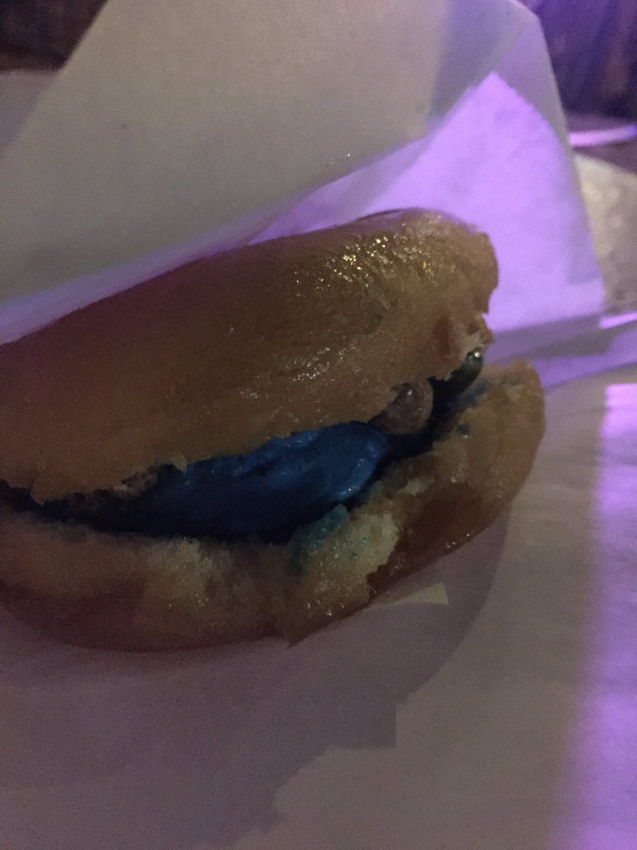 SodaBeard's tweet photo. Going to Phoenix for #firstfridayphoenix was so fun. Saw lots of art, ate some awesome food (@ArizonaPizzaCo and novel ice cream for ice cream filled donught!), saw a taiko class in session, and I ended the night with @CobraArcadeBar. https://t.co/Ol83ytJLmR