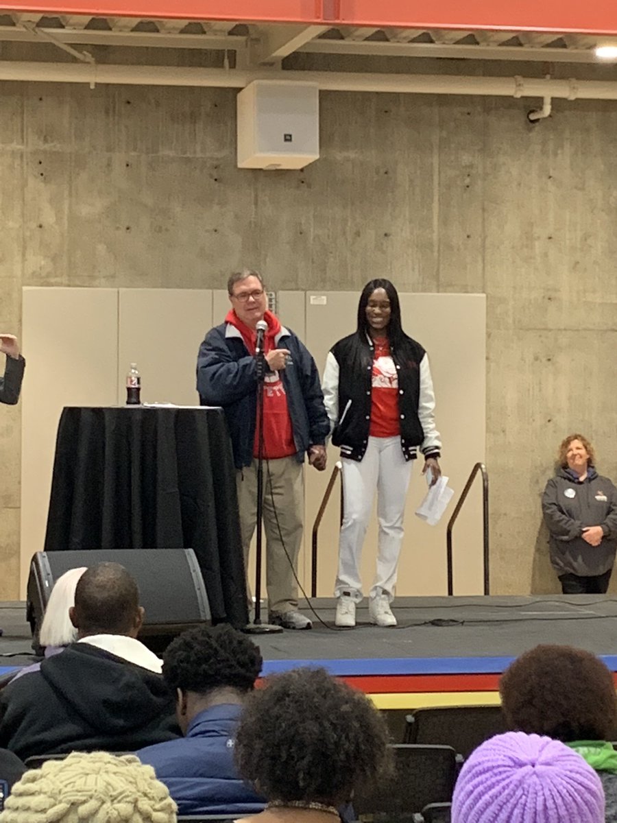 tatumweed's tweet photo. Amazing celebration at the @metparkstacoma Eastside Community Center grand opening today! Impressive turnout and powerful messages from @RepDennyHeck and @ShalisaHayes. #teambillyray #ExperienceEastside https://t.co/KJk30ew96f