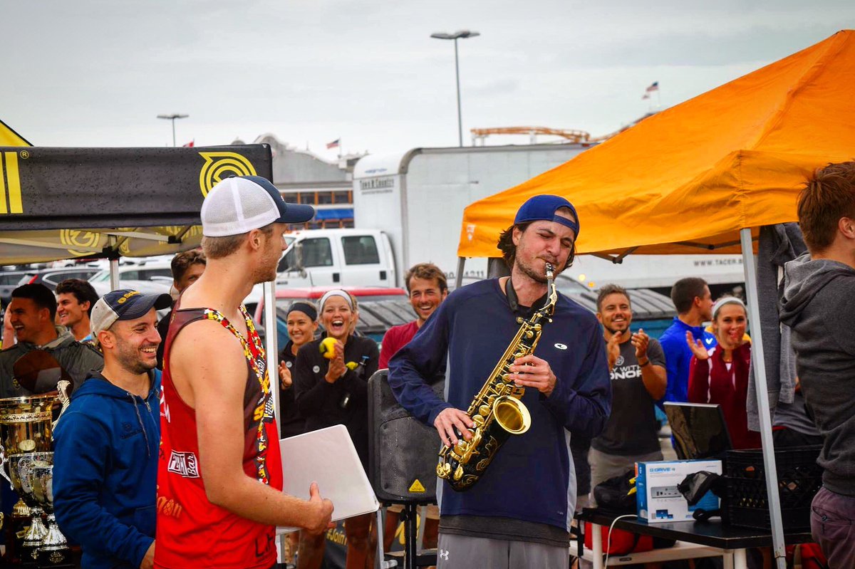 SCRoundnet's tweet image. At 2018 #SpikeballNationals, #SantaCruzRoundnet Founder Ryan Navaroli had a special opportunity to have his two biggest passions meet at the same time! We’re very grateful to have performed the #NationalAnthem at Spikeball’s biggest event in history with 500+ in attendance!