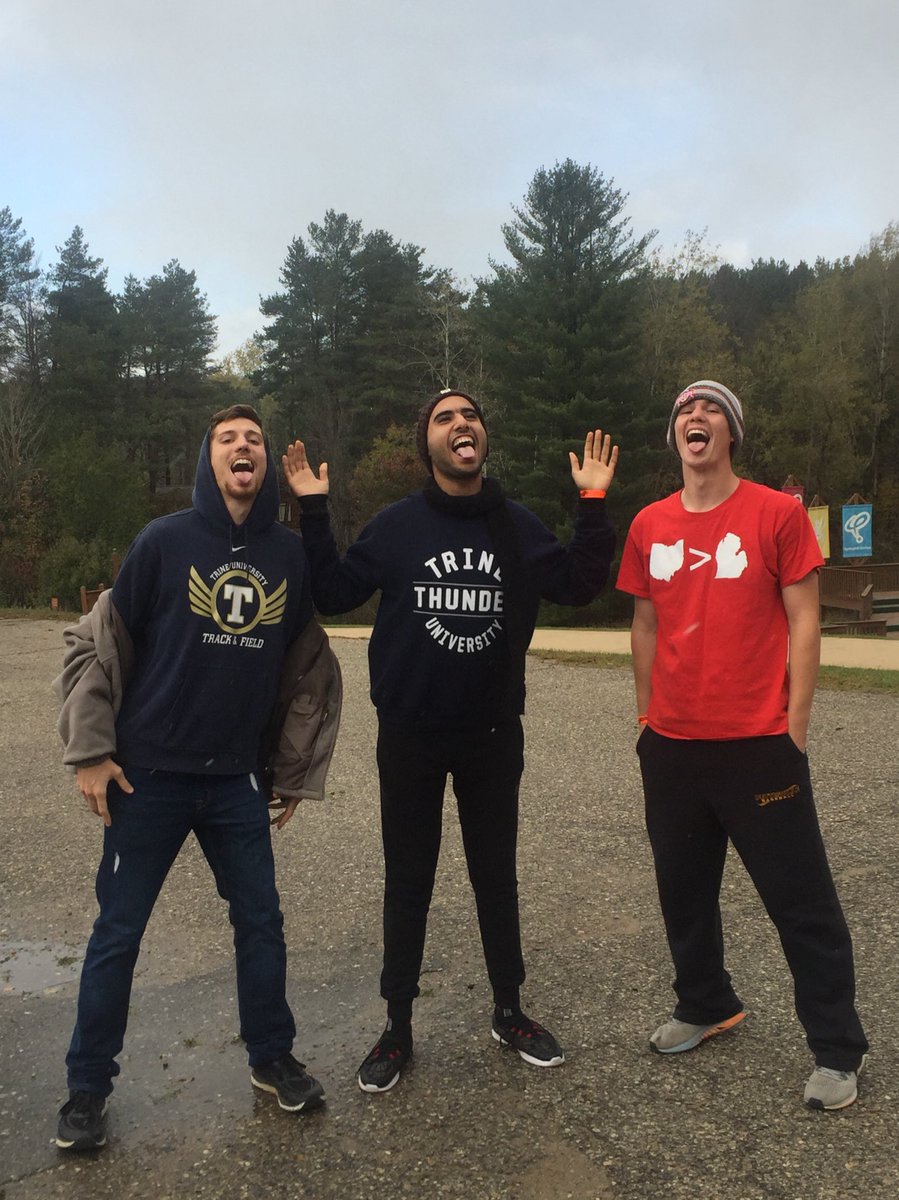 AmosKauder's tweet photo. This is Abdu’s first time seeing snow! He’s from Egypt ☃️ #hhcfretreats https://t.co/pc9wBT2BGv